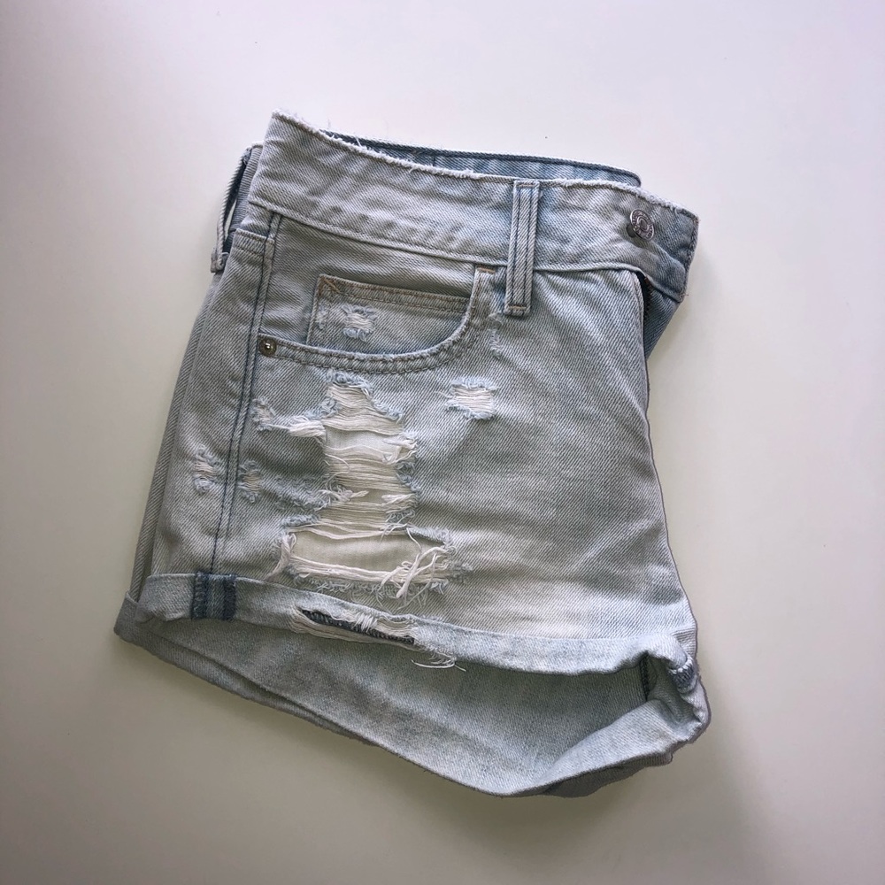 Mid rise mom shorts - Picture 2 of 3